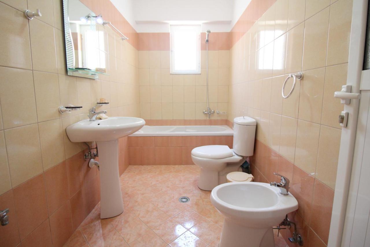 Atlantis Apartments ซารานเดอ ภายนอก รูปภาพ