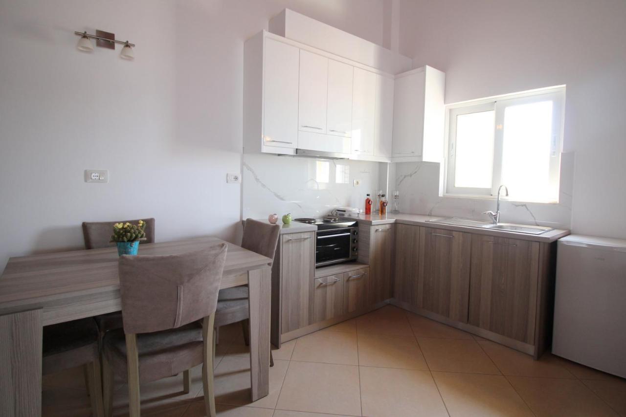 Atlantis Apartments ซารานเดอ ภายนอก รูปภาพ
